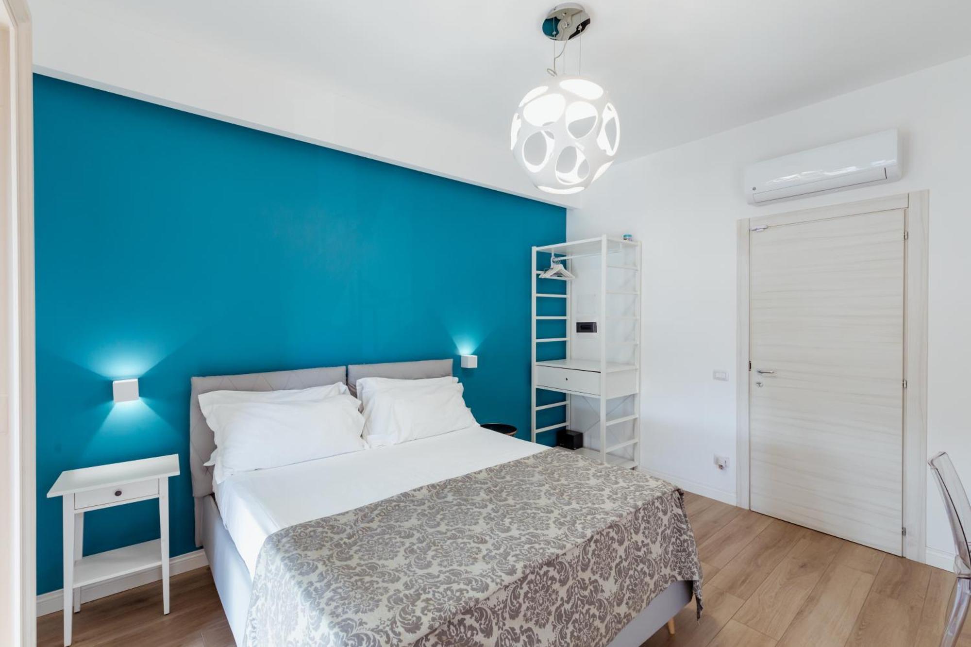 Suite Riviera 84 Наполи Екстериор снимка