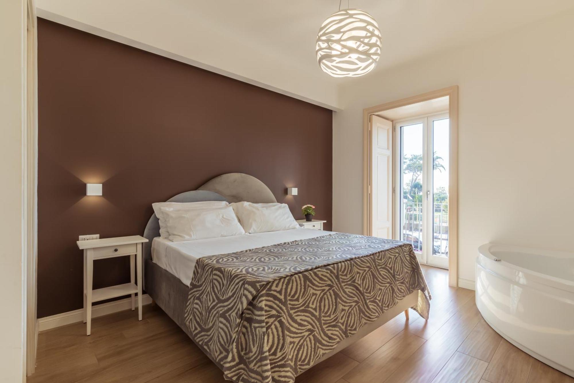 Suite Riviera 84 Наполи Екстериор снимка